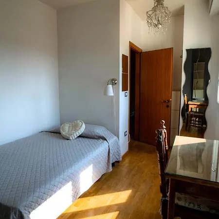 Montevecchio - Il Tuo Attico In Centro! *