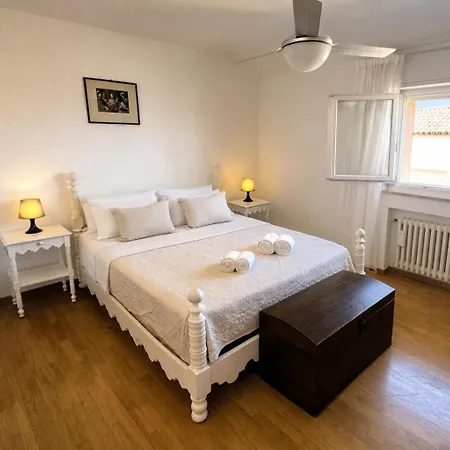 Apartman Montevecchio - Il Tuo Attico In Centro! *