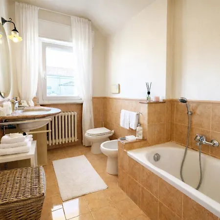 Montevecchio - Il Tuo Attico In Centro! Apartman *