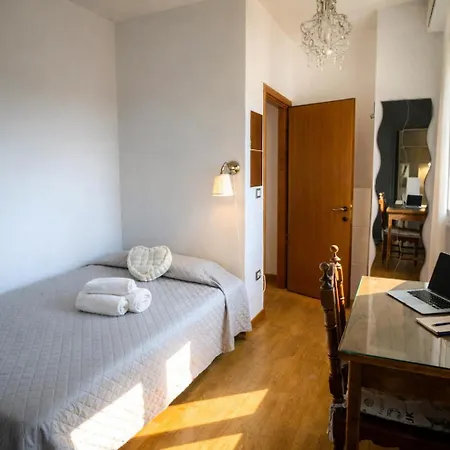 Apartman Montevecchio - Il Tuo Attico In Centro! Fano
