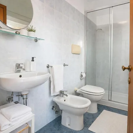 Montevecchio - Il Tuo Attico In Centro! Apartman *